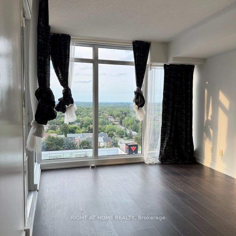 1908-72 Esther Shiner Blvd Boulevard, Toronto, ON, M2K 0C4 - 9