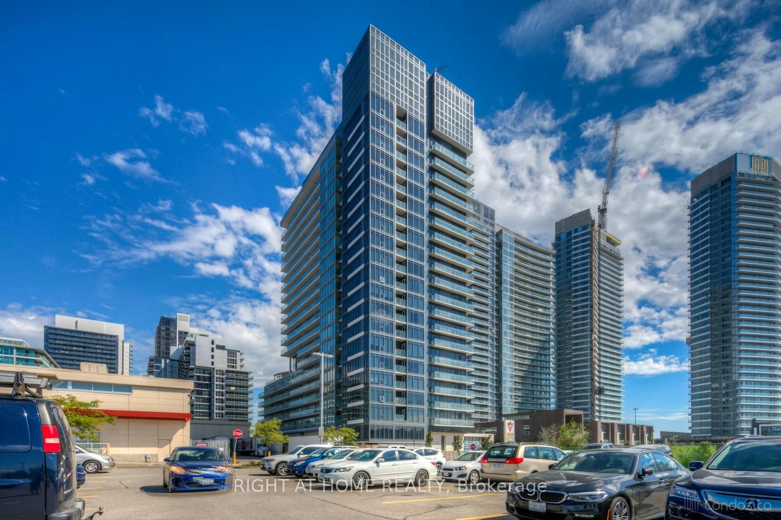 1908-72 Esther Shiner Blvd Boulevard, Toronto, ON, M2K 0C4