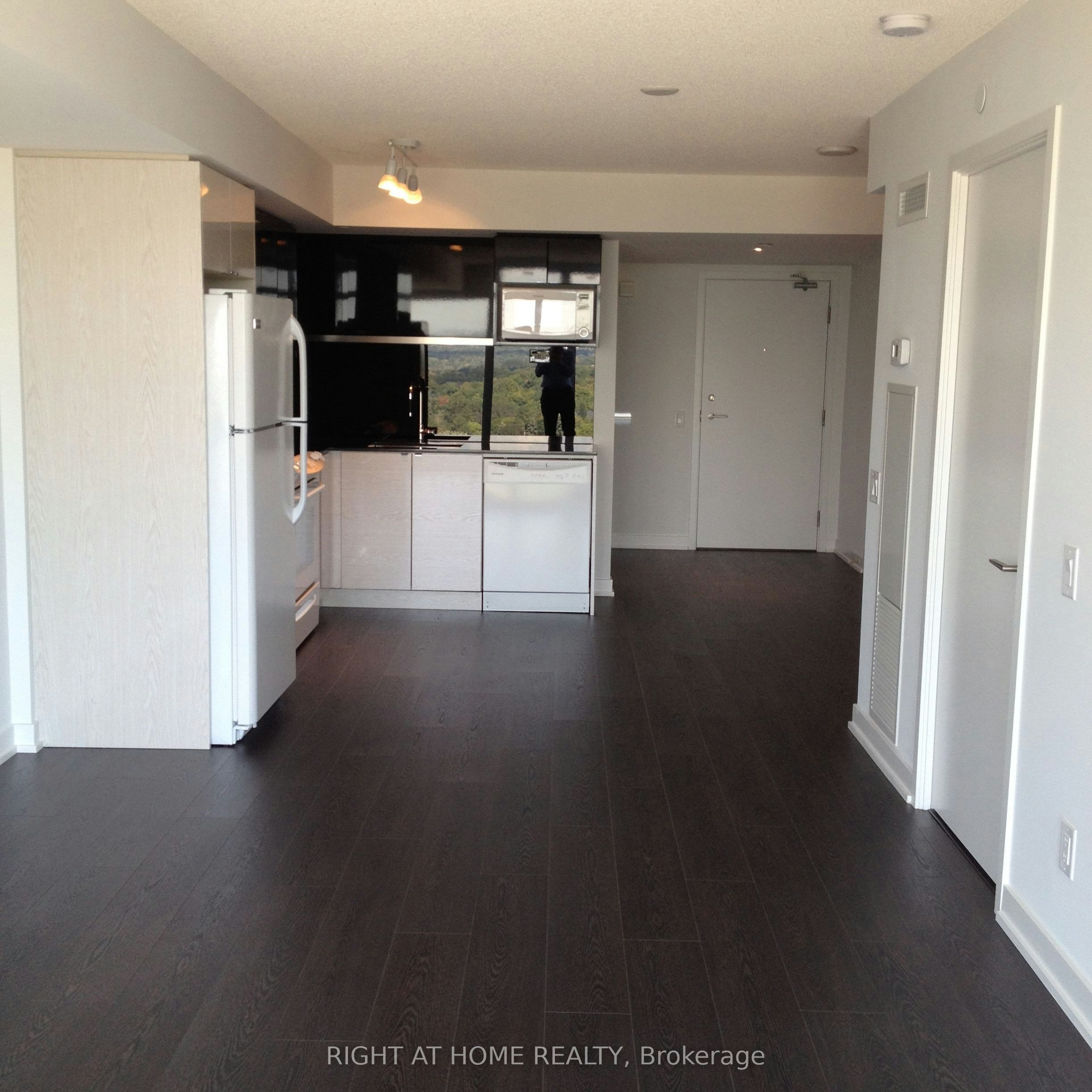 1908-72 Esther Shiner Blvd Boulevard, Toronto, ON, M2K 0C4 - 6