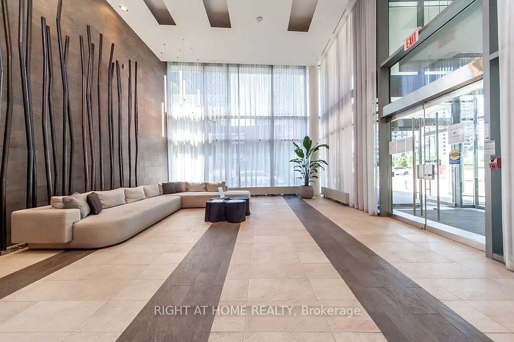 1908-72 Esther Shiner Blvd Boulevard, Toronto, ON, M2K 0C4 - 4