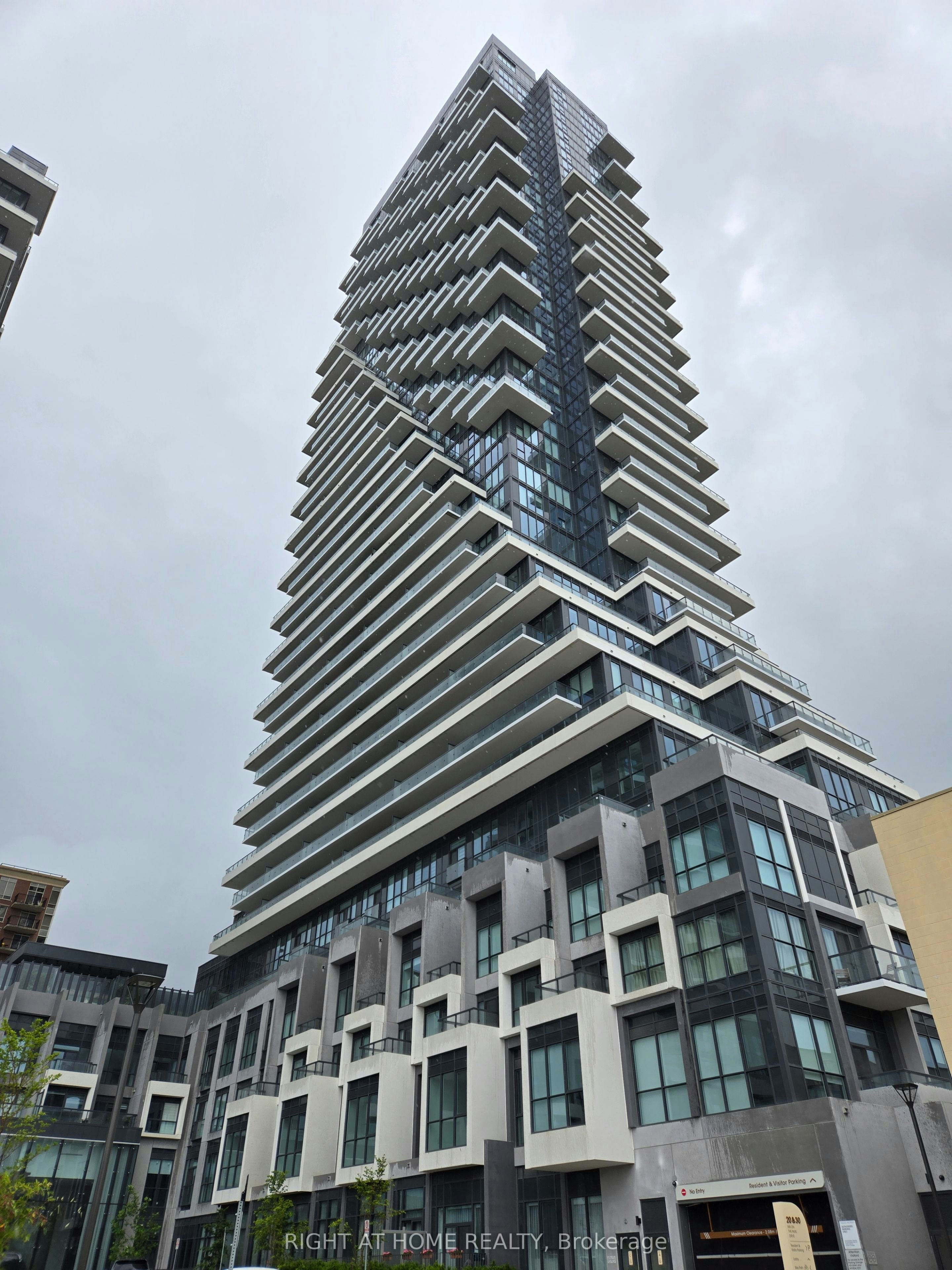 3311-30 Inn ON The Park Drive, Toronto, ON, M3C 0P7 - 21