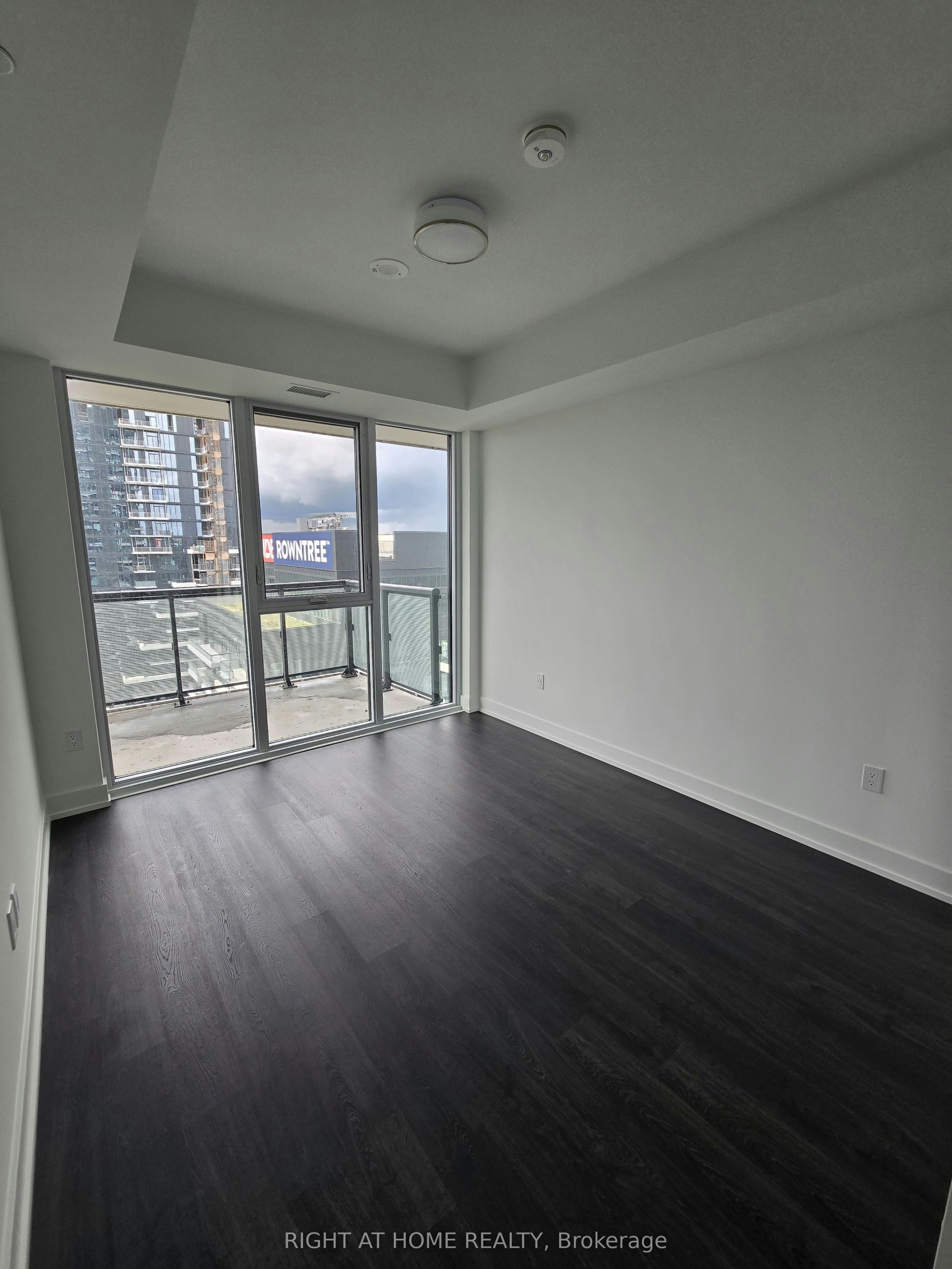 3311-30 Inn ON The Park Drive, Toronto, ON, M3C 0P7 - 13