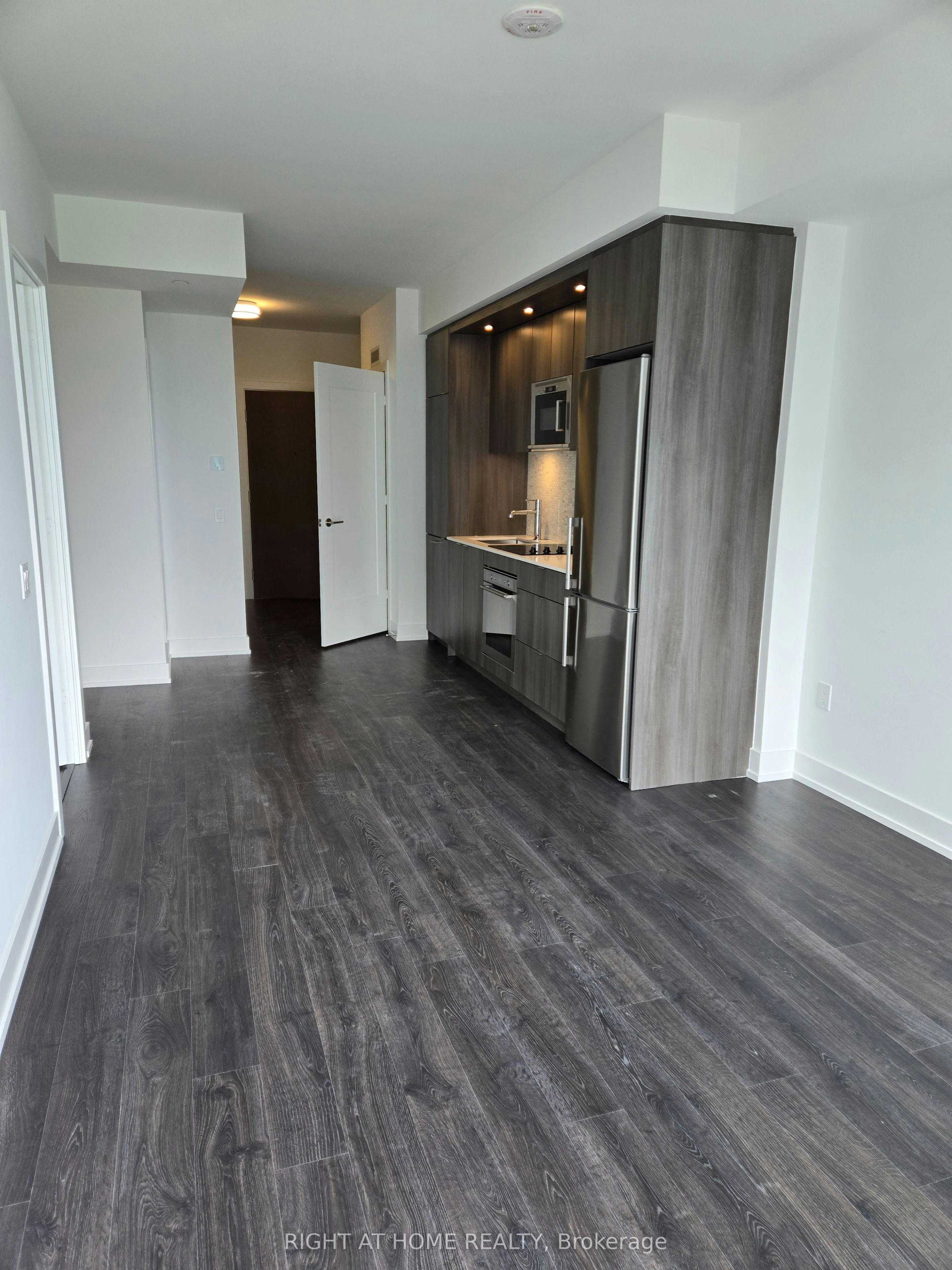 3311-30 Inn ON The Park Drive, Toronto, ON, M3C 0P7 - 12