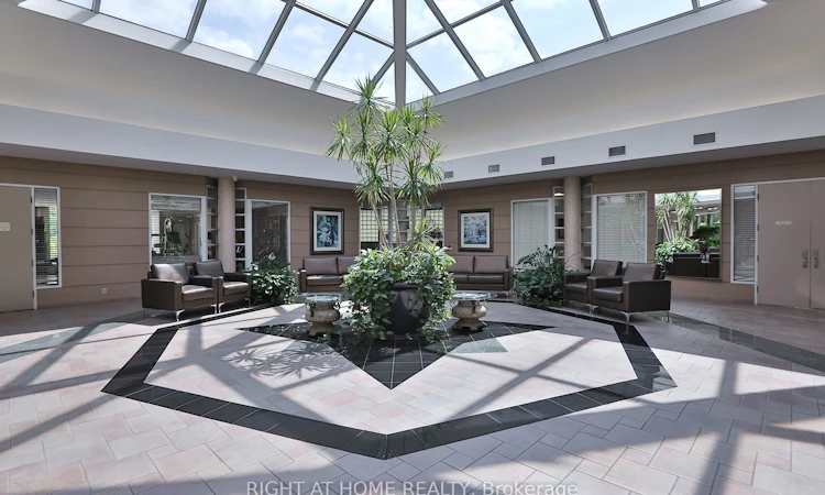 2212-7 Concorde Place