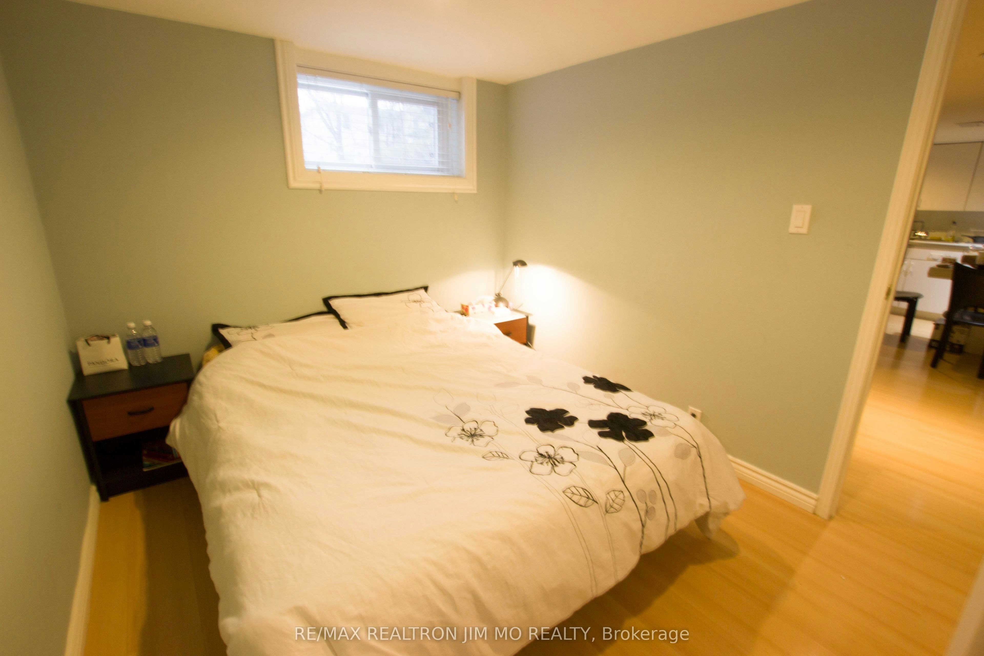 Basement-192 Maxome Avenue, Toronto, ON, M2M 3L2 - 4