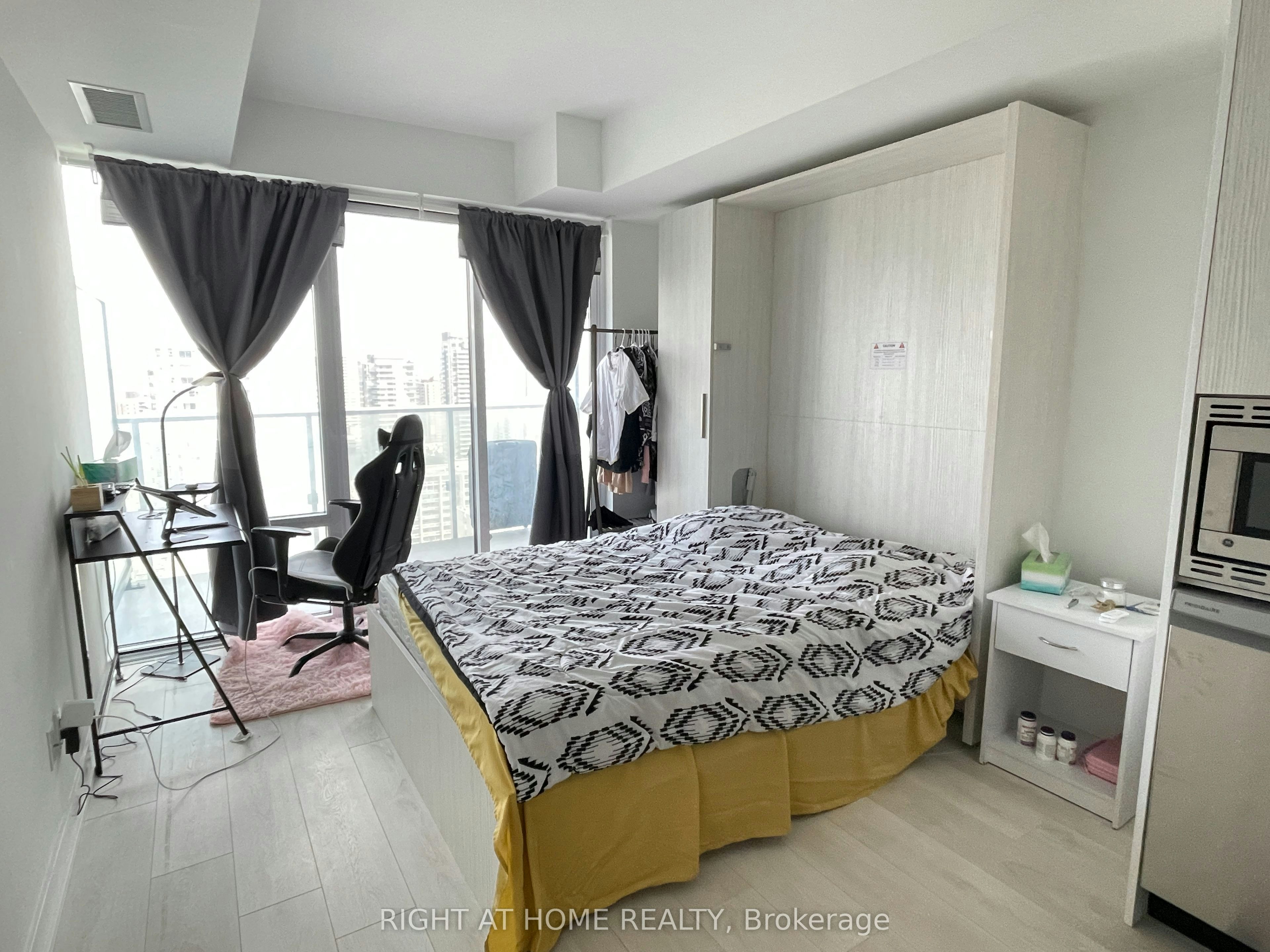 2206-501 Yonge Street, Toronto, ON, M4Y 0G8 - 3