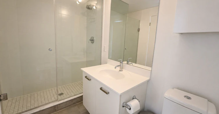 4308-832 Bay Street, Toronto, ON, M5S 1Z6 - 5