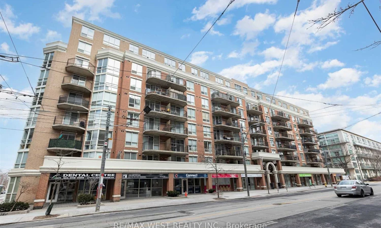 420-1000 King Street W