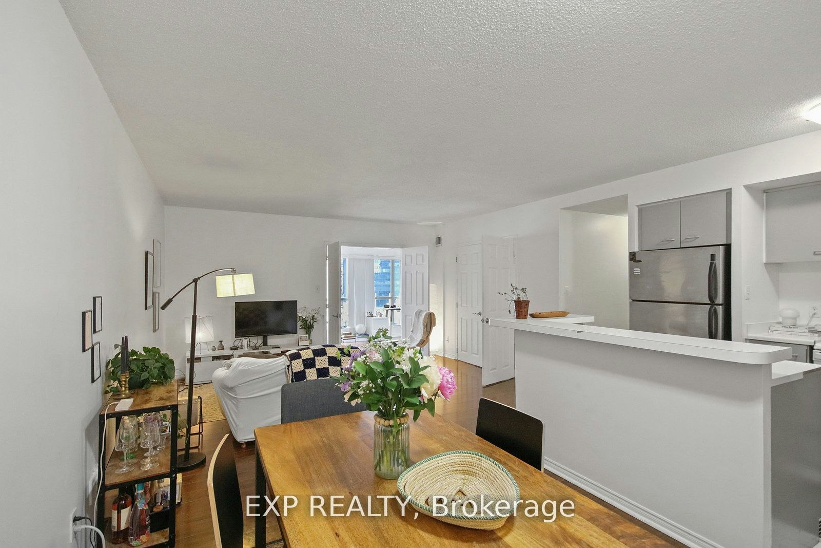 808-25 The Esplanade N/A, Toronto, ON, M5E 1W5