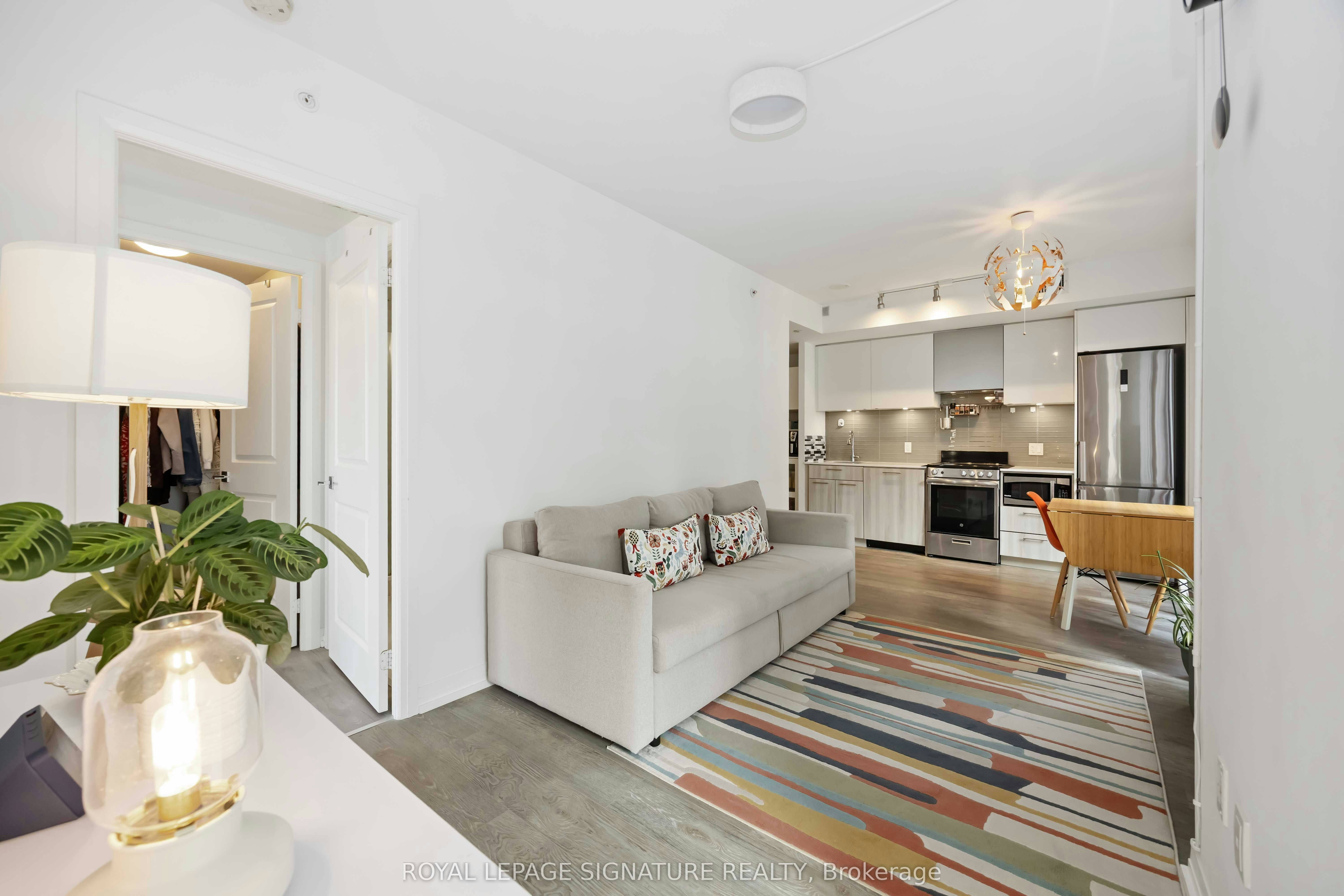 1725-251 Jarvis Street - 5