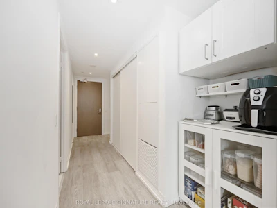 1725-251 Jarvis Street - 3