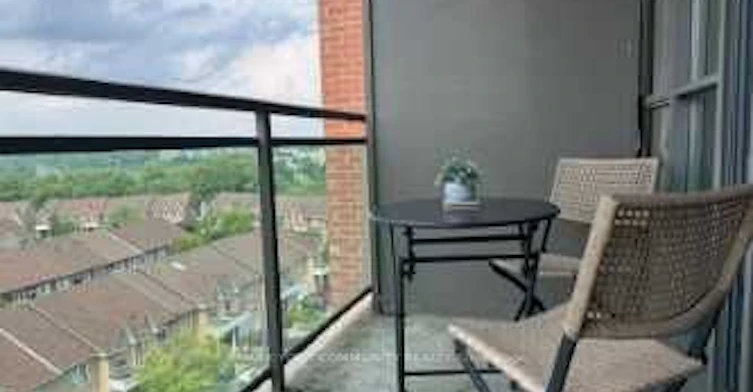 827-120 Dallimore Circle, Toronto, ON, M3C 4J1 - 4