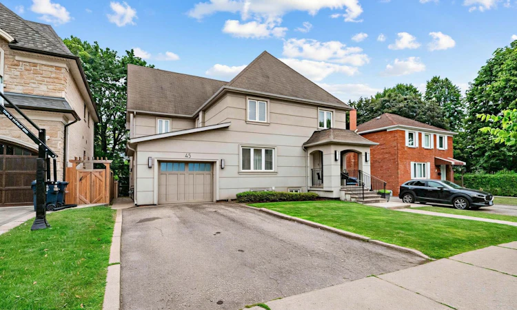 45 Fairholme Avenue
