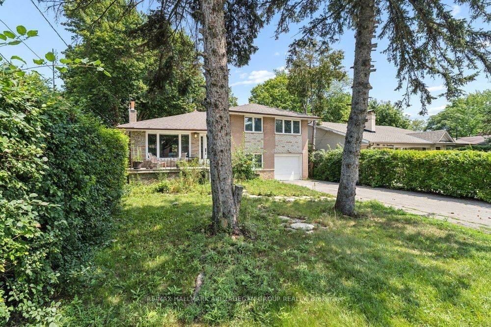 Main Fl-231 Goulding Avenue, Toronto, ON, M2R 2P6 - 2
