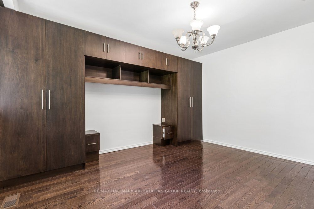 Main Fl-231 Goulding Avenue, Toronto, ON, M2R 2P6 - 32