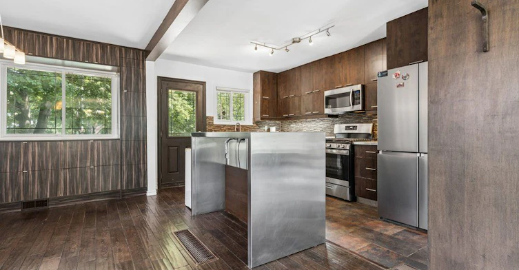 Main Fl-231 Goulding Avenue, Toronto, ON, M2R 2P6 - 15