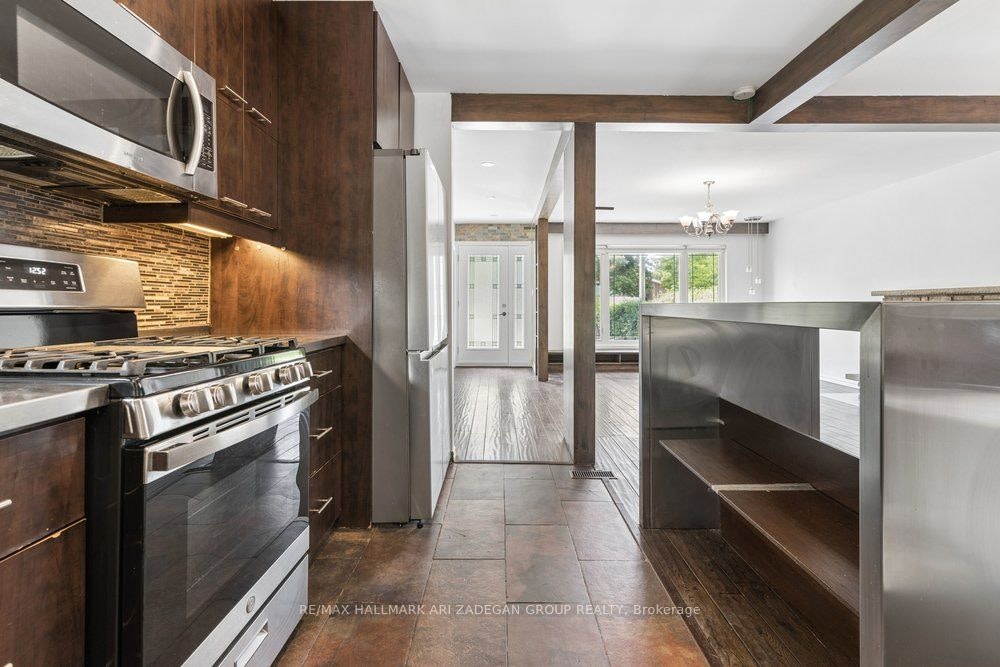 Main Fl-231 Goulding Avenue, Toronto, ON, M2R 2P6 - 20