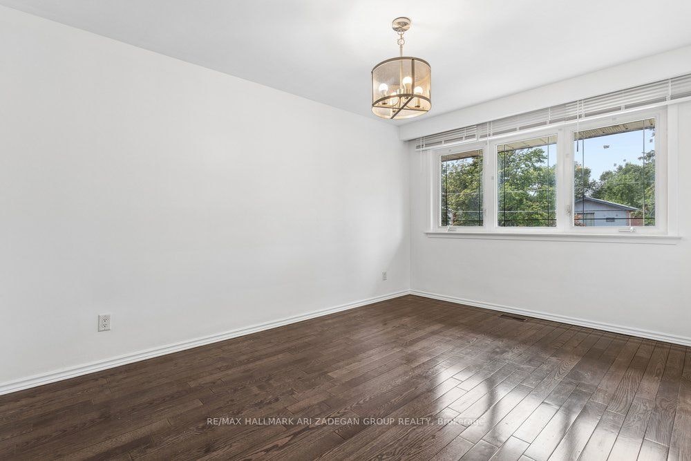 Main Fl-231 Goulding Avenue, Toronto, ON, M2R 2P6 - 34