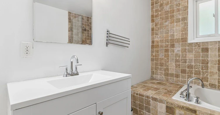 Main Fl-231 Goulding Avenue, Toronto, ON, M2R 2P6 - 26