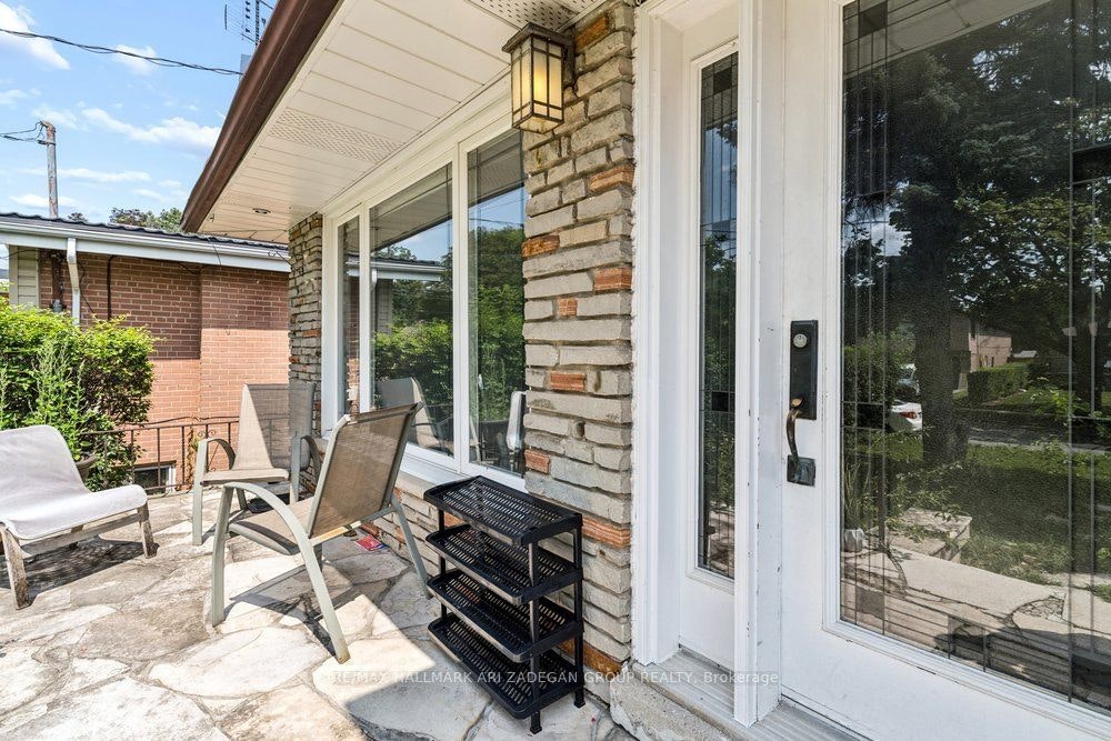Main Fl-231 Goulding Avenue, Toronto, ON, M2R 2P6 - 5