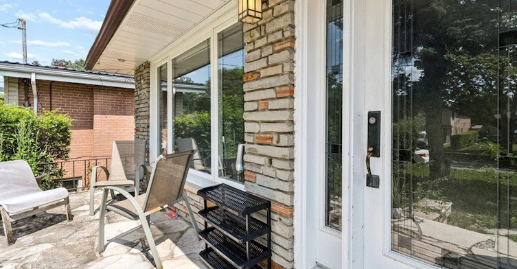 Main Fl-231 Goulding Avenue, Toronto, ON, M2R 2P6 - 5