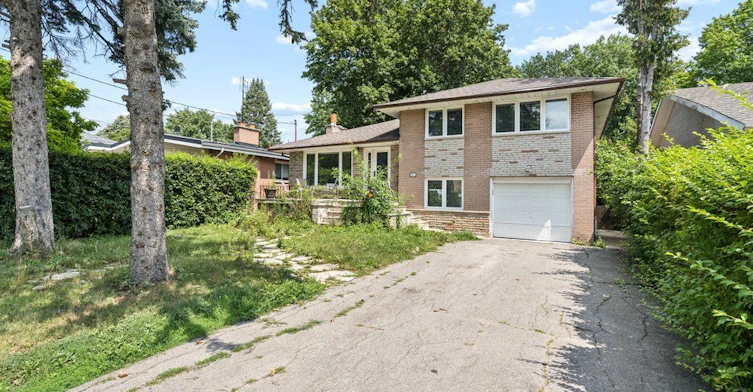 Main Fl-231 Goulding Avenue, Toronto, ON, M2R 2P6 - 4