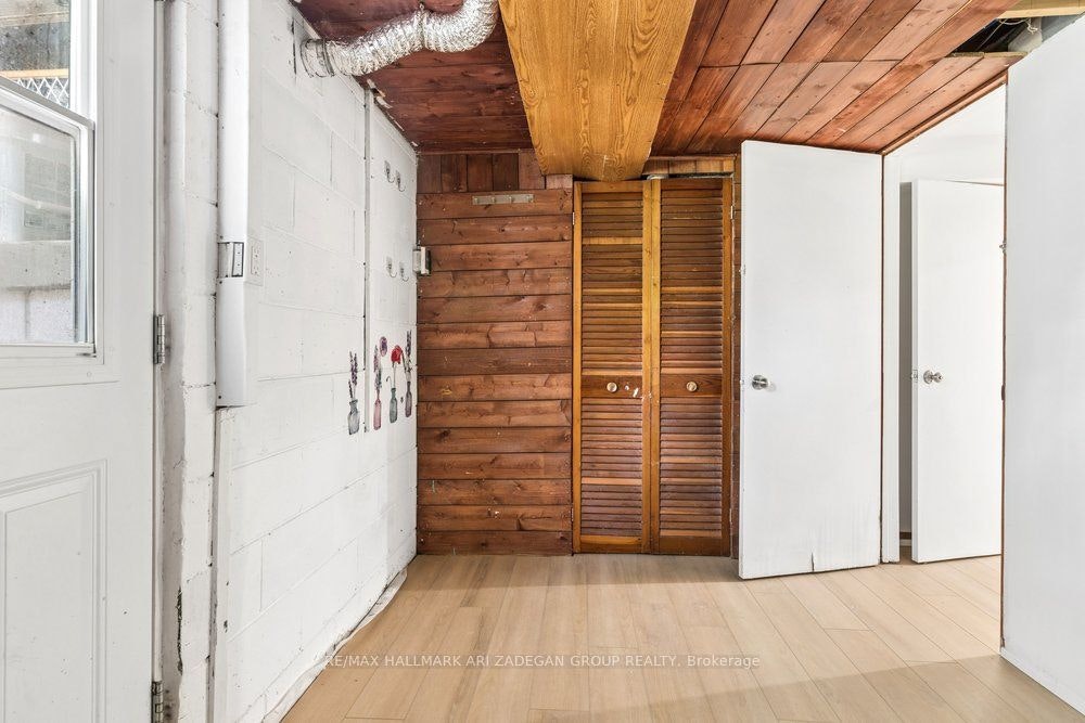 Lower Fl-231 Goulding Avenue, Toronto, ON, M2R 2P6 - 24