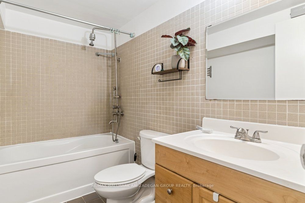 Lower Fl-231 Goulding Avenue, Toronto, ON, M2R 2P6 - 20