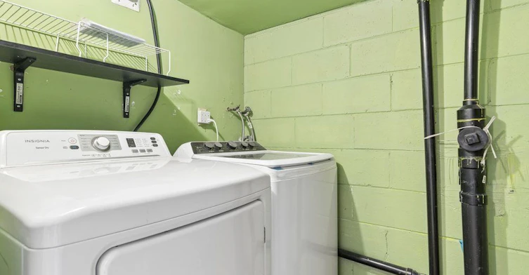 Lower Fl-231 Goulding Avenue, Toronto, ON, M2R 2P6 - 19