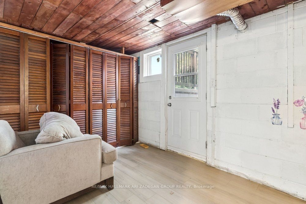 Lower Fl-231 Goulding Avenue, Toronto, ON, M2R 2P6 - 23