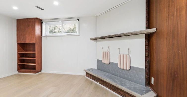 Lower Fl-231 Goulding Avenue, Toronto, ON, M2R 2P6 - 15
