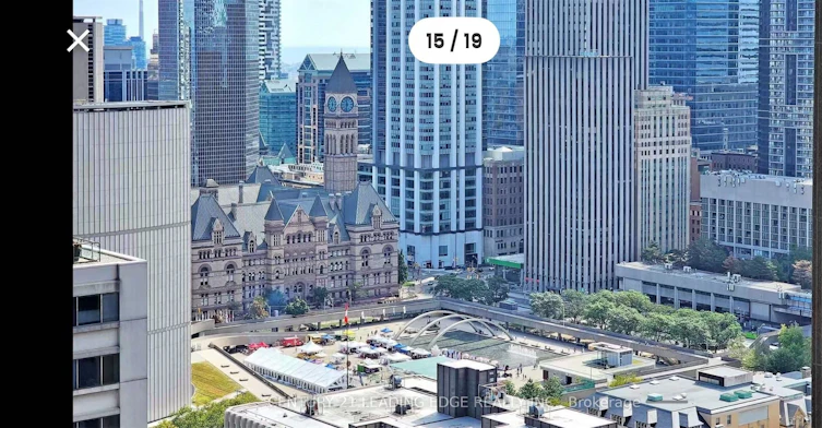 3205-426 University Avenue, Toronto, ON, M5G 1S9 - 4