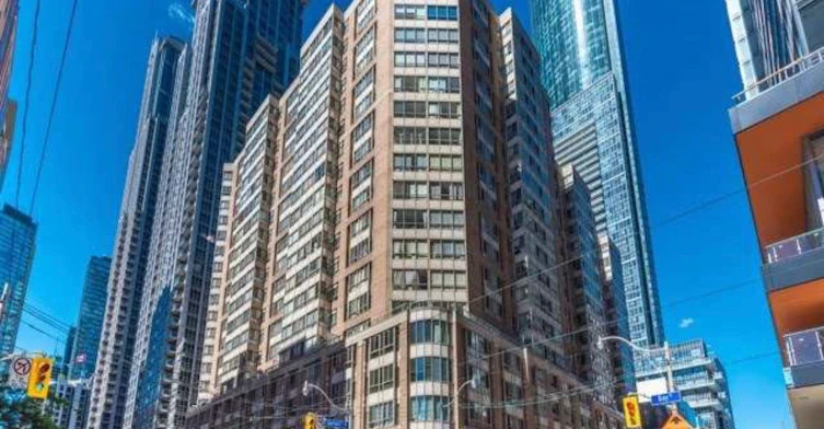 1809-717 Bay Street, Toronto, ON, M5G 2J9