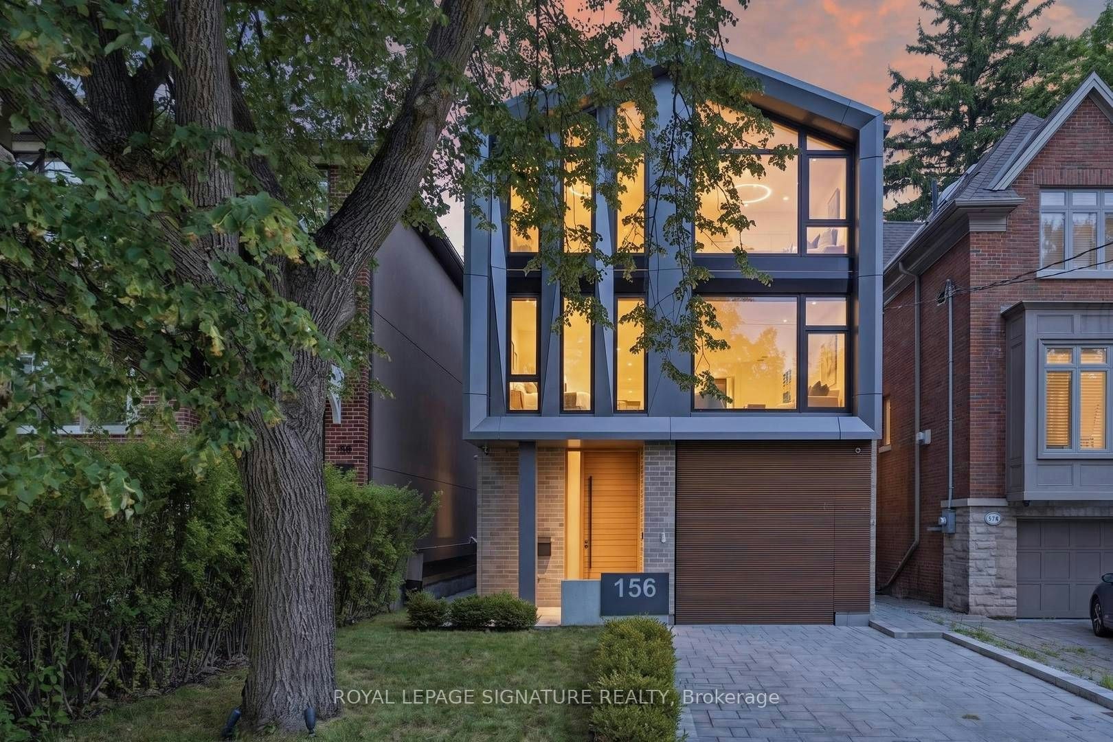 156 Snowdon Avenue, Toronto, ON, M4N 2B2