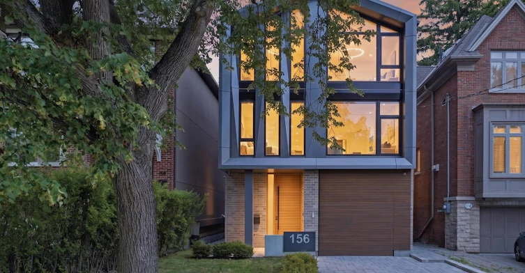 156 Snowdon Avenue, Toronto, ON, M4N 2B2