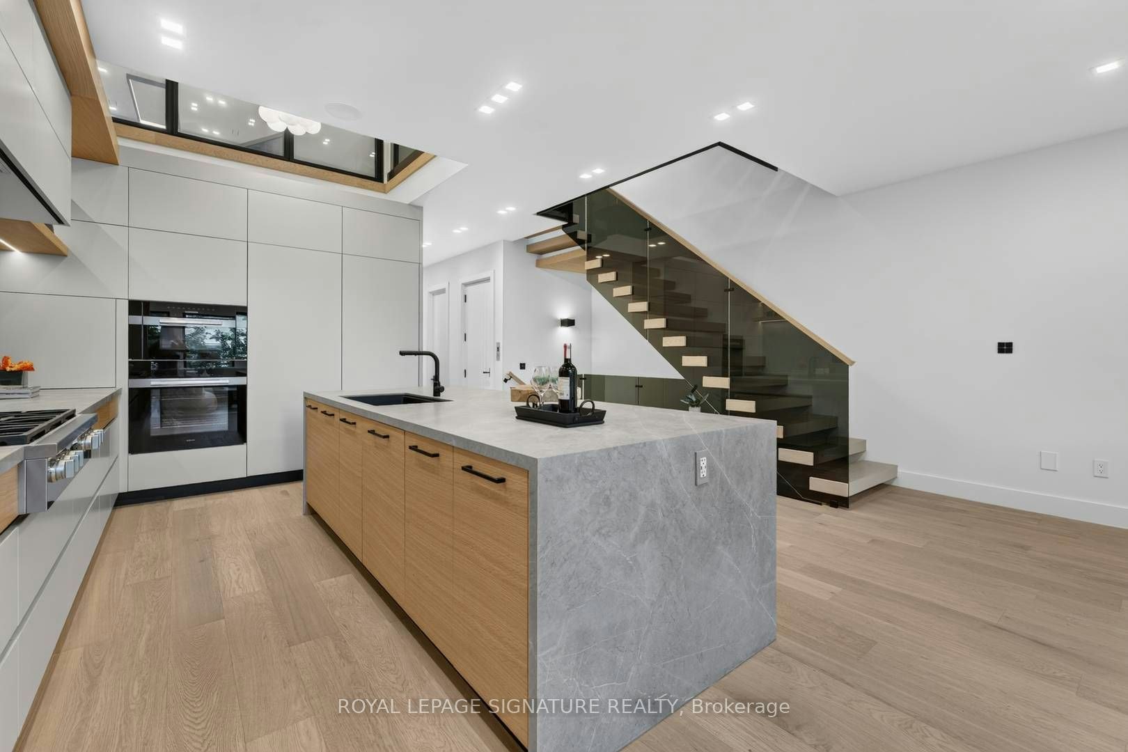 156 Snowdon Avenue, Toronto, ON, M4N 2B2 - 7