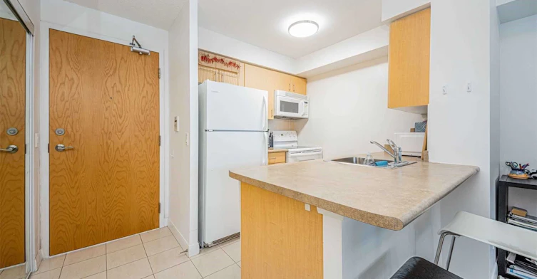 615-4968 Yonge Street, Toronto, ON, M2N 7G9 - 12