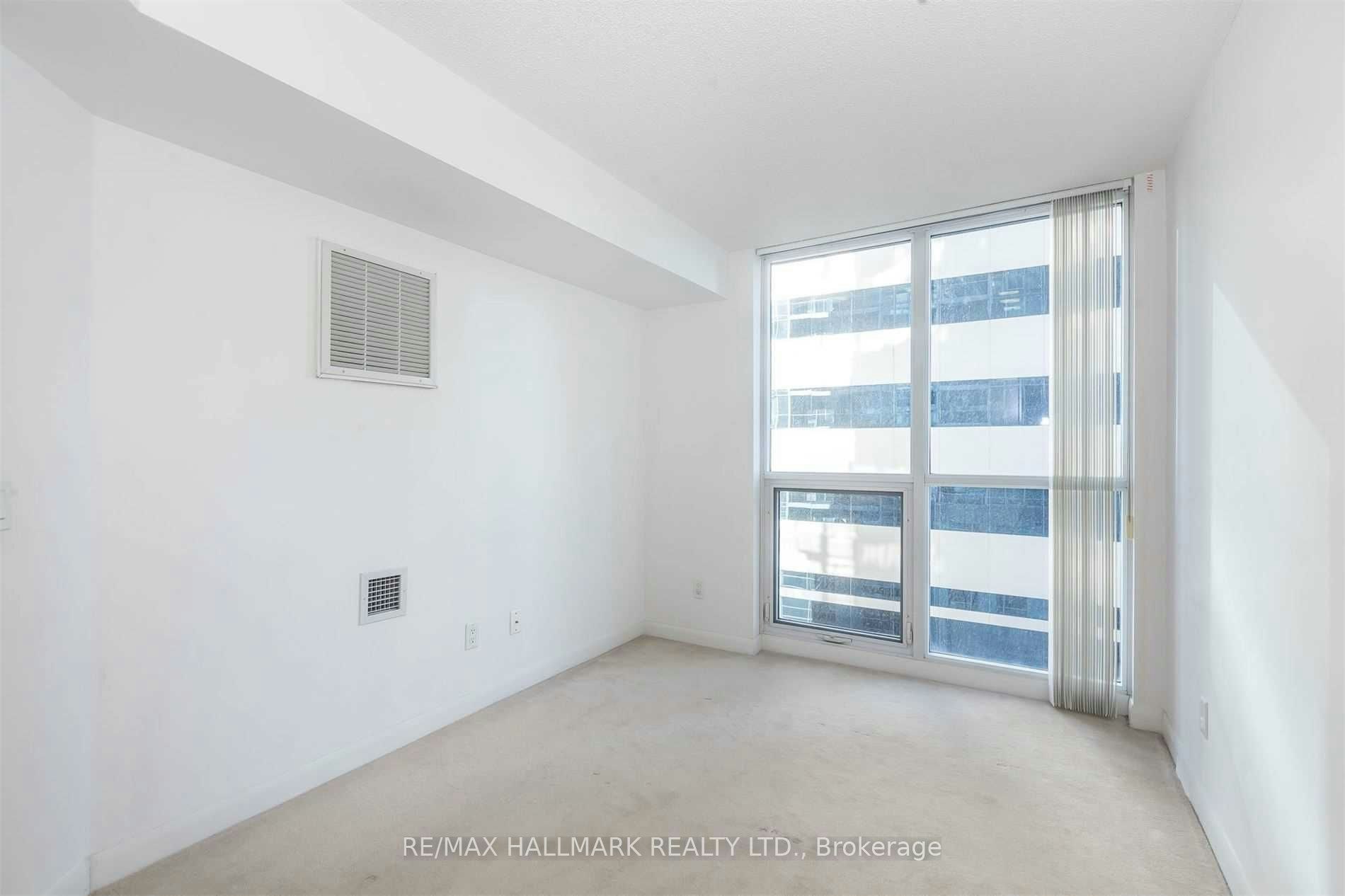 615-4968 Yonge Street, Toronto, ON, M2N 7G9 - 17