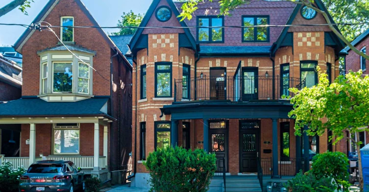 2nd/3rd Flr-36 Howland Avenue, Toronto, ON, M5R 3B3