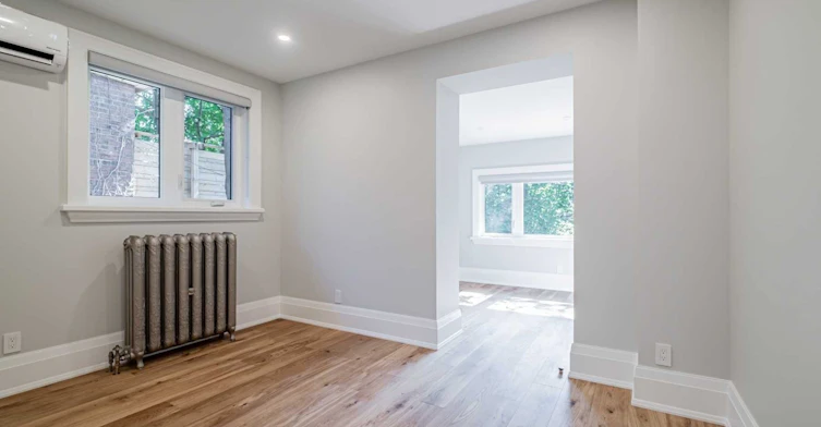 2nd/3rd Flr-36 Howland Avenue, Toronto, ON, M5R 3B3 - 13
