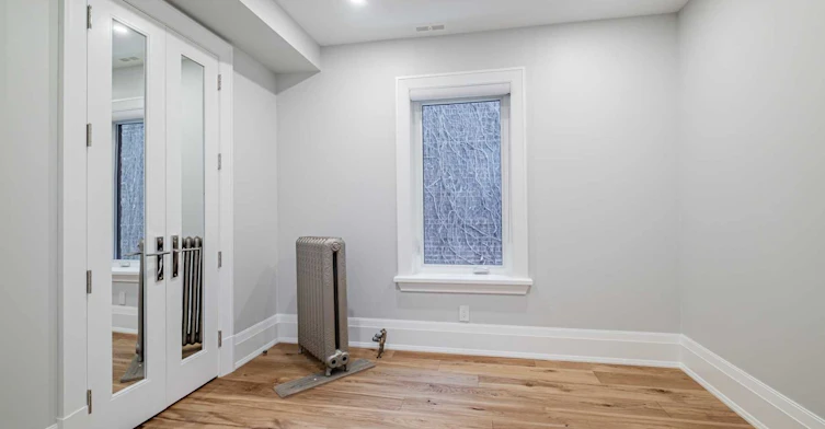 2nd/3rd Flr-36 Howland Avenue, Toronto, ON, M5R 3B3 - 12