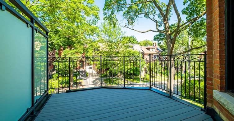 2nd/3rd Flr-36 Howland Avenue, Toronto, ON, M5R 3B3 - 10