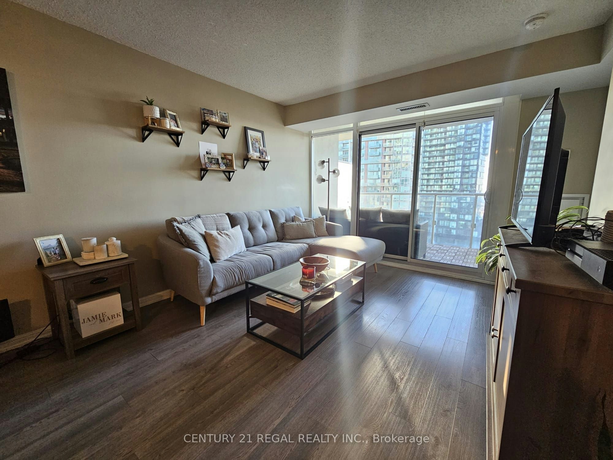 1709-125 Western Battery Road, Toronto, ON, M6K 3R8 - 5