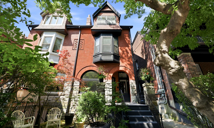 492 Euclid Avenue