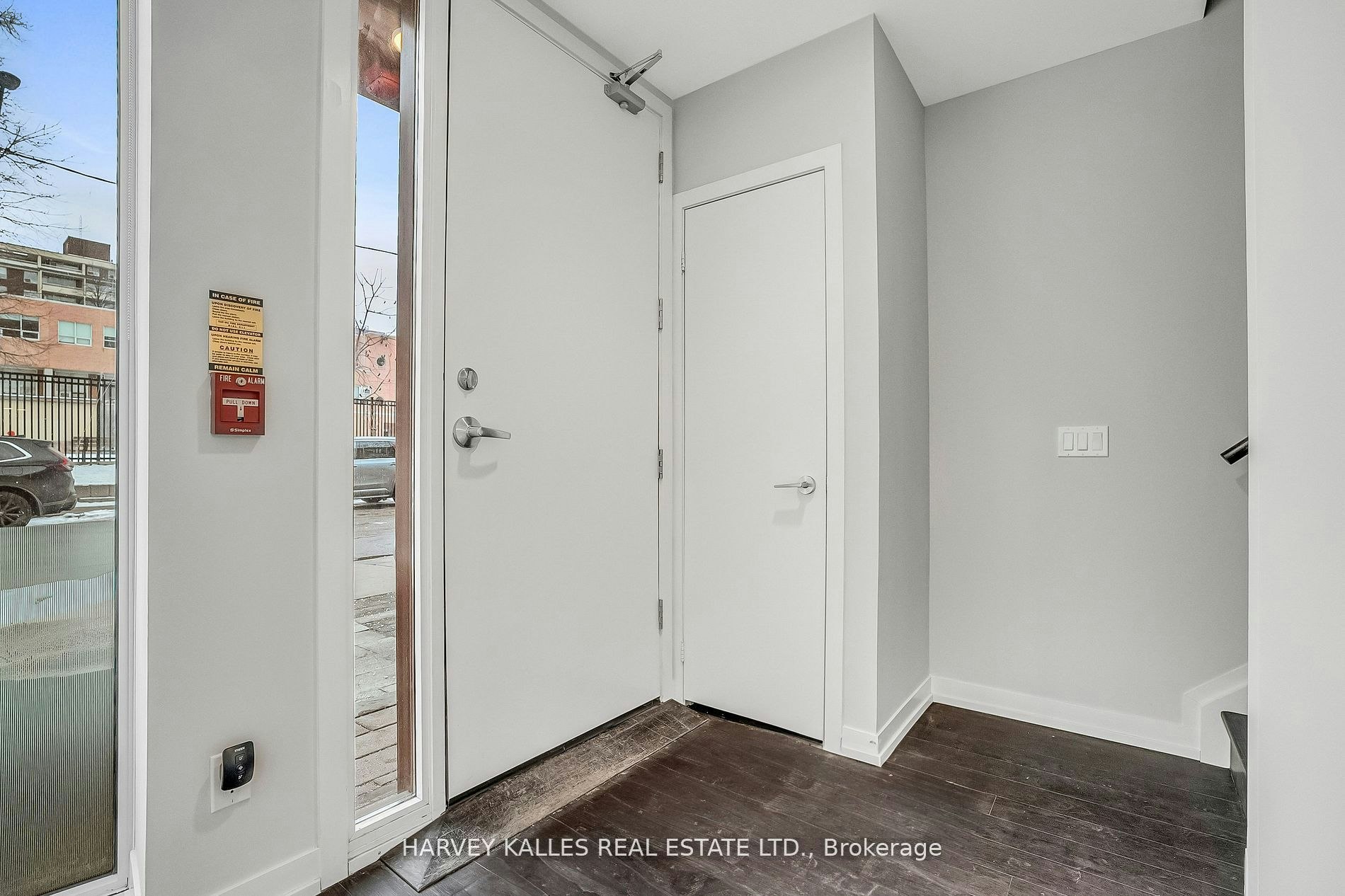 TH5-85 Wood Street, Toronto, ON, M4Y 0E8 - 5
