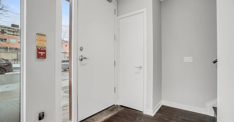 TH5-85 Wood Street, Toronto, ON, M4Y 0E8 - 5