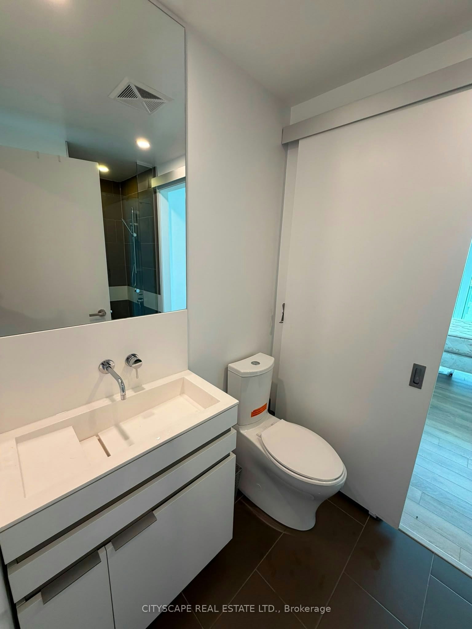 4909-197 Yonge Street, Toronto, ON, M5B 0C1 - 15