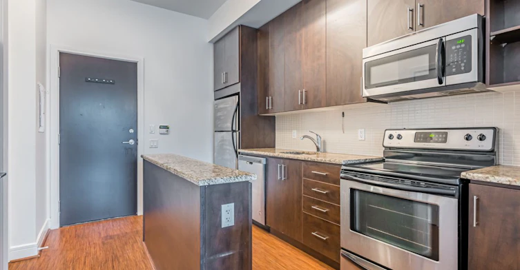 N401-116 George Street, Toronto, ON, M5A 2M5 - 3