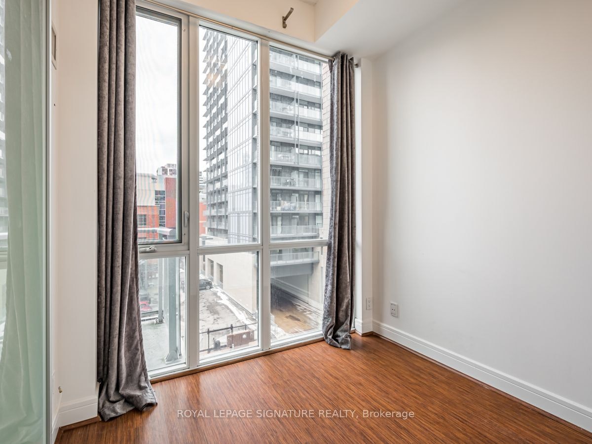 N401-116 George Street, Toronto, ON, M5A 2M5 - 12