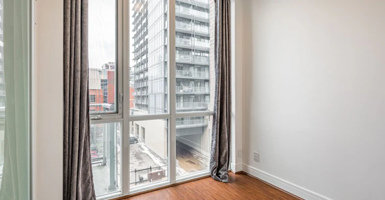 N401-116 George Street, Toronto, ON, M5A 2M5 - 12